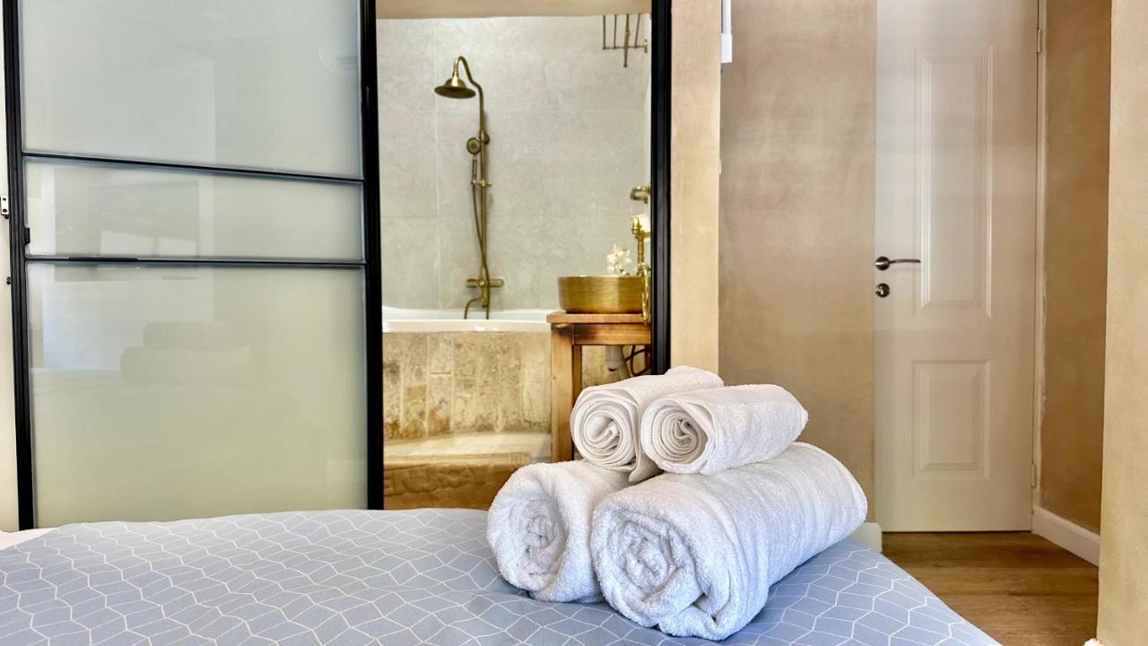 Boutique Apartment In Heart Of حيفا المظهر الخارجي الصورة