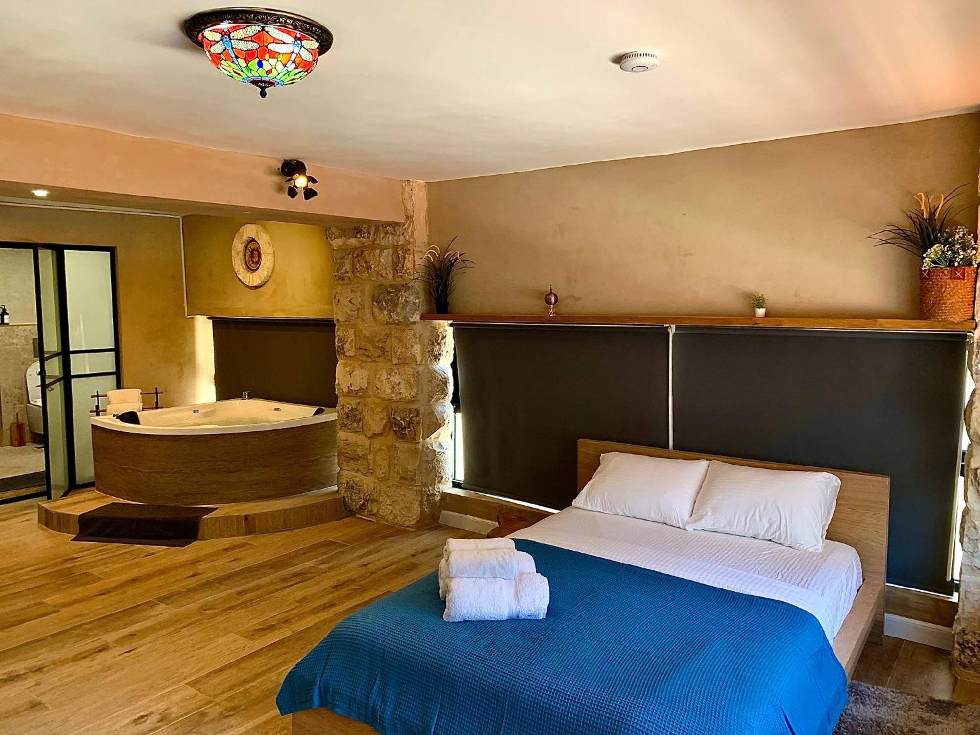 Boutique Apartment In Heart Of حيفا المظهر الخارجي الصورة
