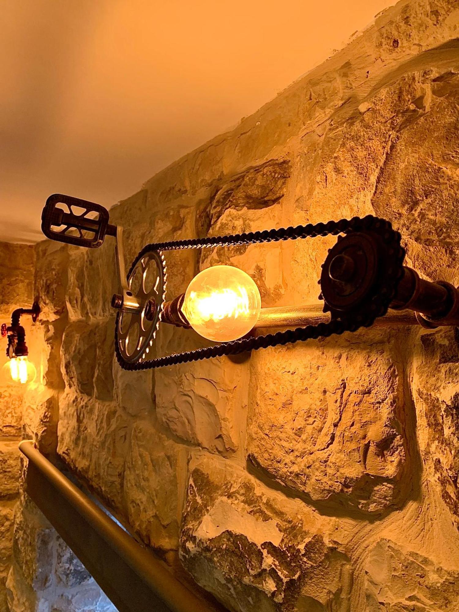 Boutique Apartment In Heart Of حيفا الغرفة الصورة